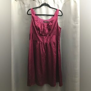 The Limited fuchsia sleeveless midi dress size 14